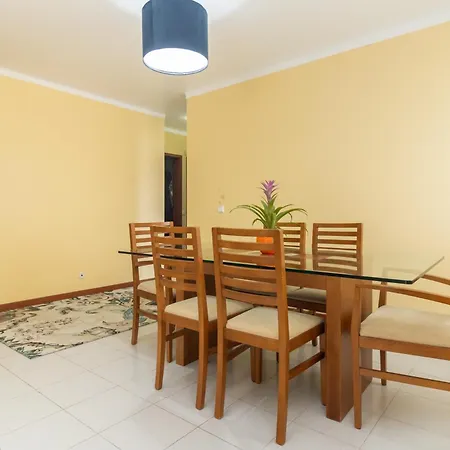 Coast 2 Bedroom 45 Min From Lisbon * Setúbal