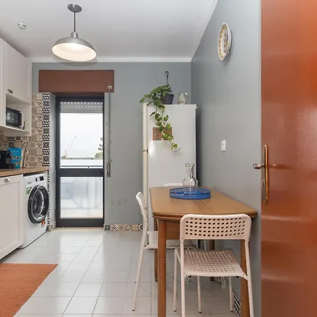 Coast 2 Bedroom 45 Min From Lisbon *